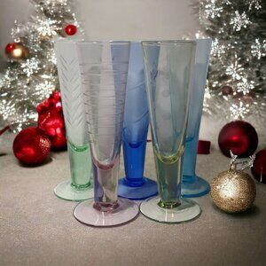 Stemmed Etched Glass Cordial Barware Set 5 Different Colors for Dessert Liqueurs